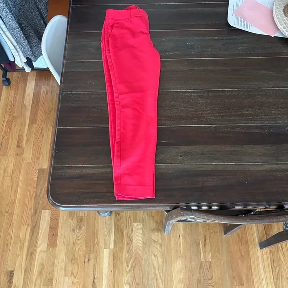 Express Vibrant Red Straight Leg Pants Sz 2 - Picture 3 of 10
